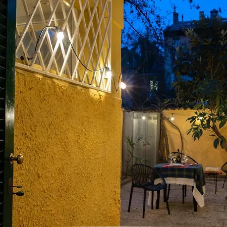 Giardino Dell'apollonia Fra 2 Torri E Sant'orsola アパート *