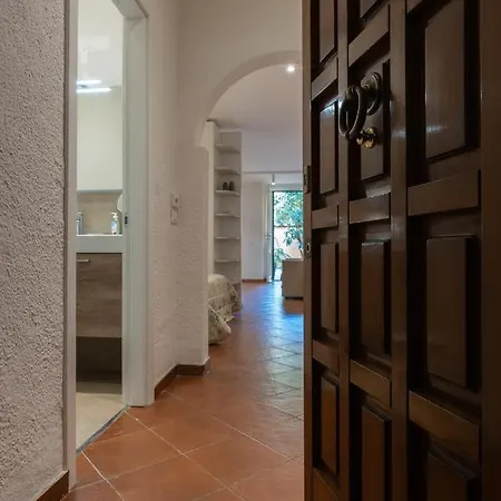 Giardino Dell'apollonia Fra 2 Torri E Sant'orsola *