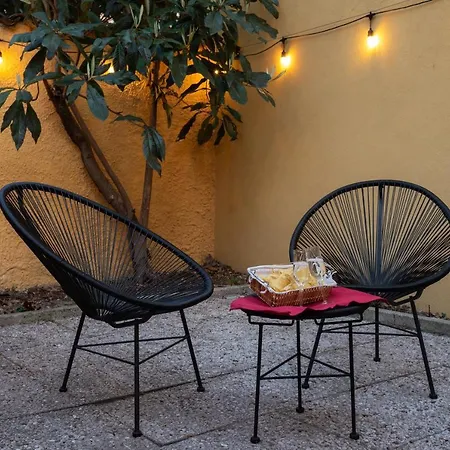 Giardino Dell'apollonia Fra 2 Torri E Sant'orsola アパート *