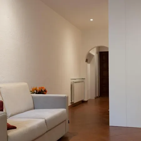 Giardino Dell'apollonia Fra 2 Torri E Sant'orsola *