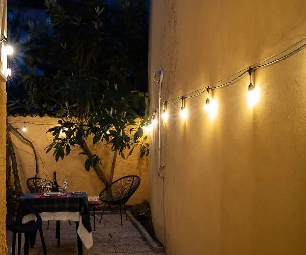 Giardino Dell'apollonia Fra 2 Torri E Sant'orsola * Bologne