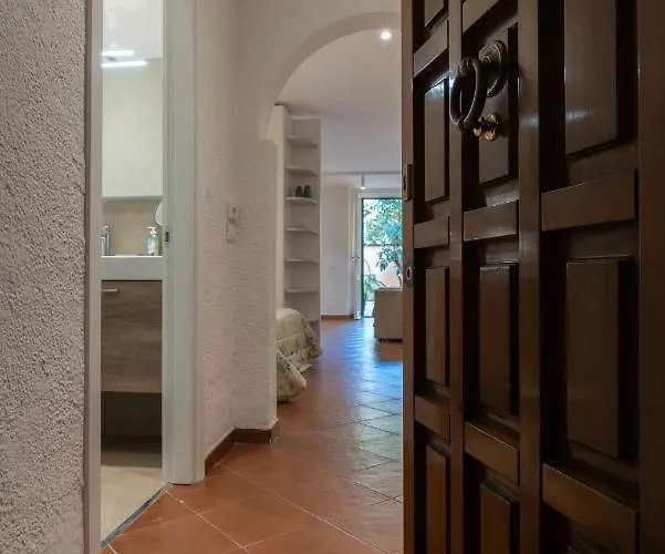 Giardino Dell'apollonia Fra 2 Torri E Sant'orsola *